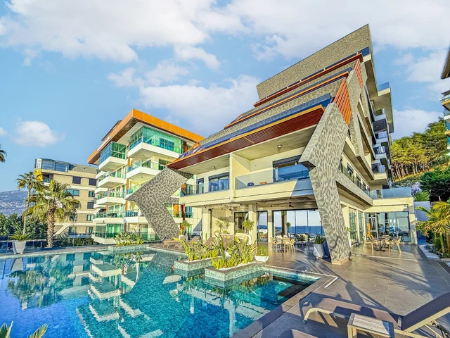 Alanya Kargıcak'ta Denize Sıfır, Adembenan Muhteşem Deniz Manzaralı, Vatandaşlık İçin Uygun Satılık Daireler: 2+1, 3+1 ve 4+1 Seçenekleri