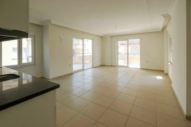 Dvosobni Apartman na Prodaju sa Bazenom u Mahmutlar, Alanya