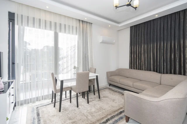 Namješten 1+1 stan za prodaju u Oba, Alanya