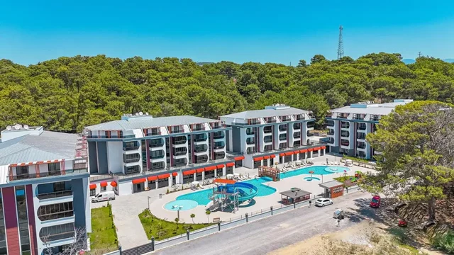 Instapklaar 1+1 appartement op 350m van Incekum Beach Alanya