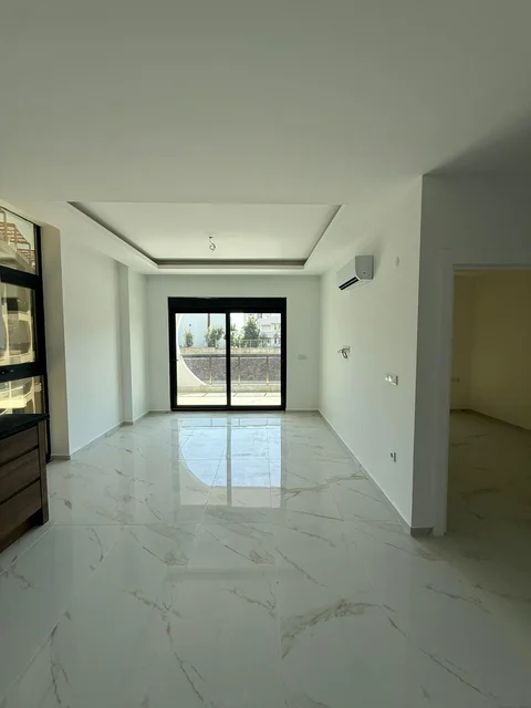 Useljiv 1+1 stan na 350m od plaže Incekum u Alanji
